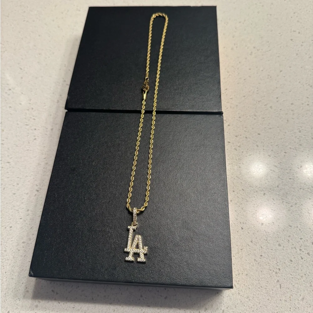 Gld great pendant